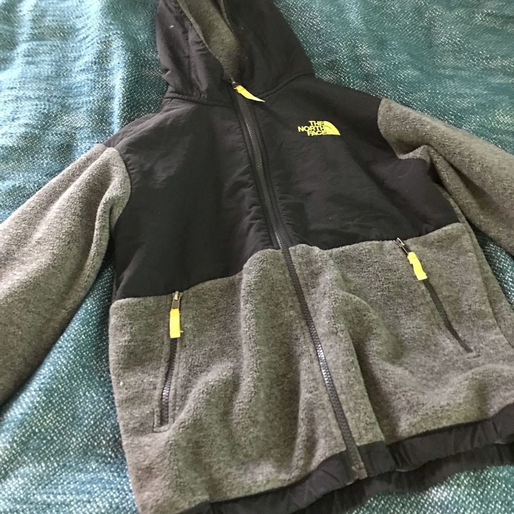Kids medium  NF hooded fleece